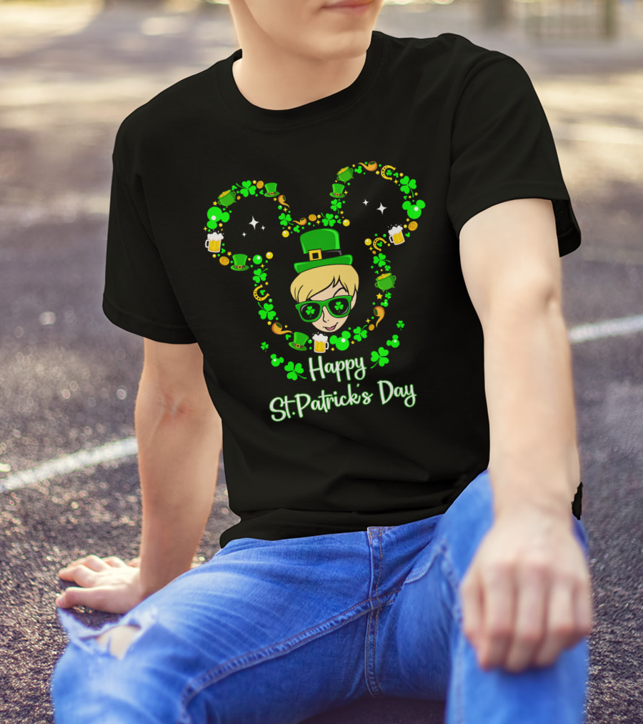 Happy St. Patrick's Day Tinkerbell In Green Hat With Shamrocks And Beers T-Shirt