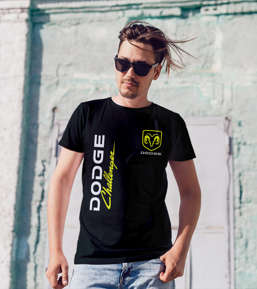 Dodge Challenger 01 Ram T-Shirt