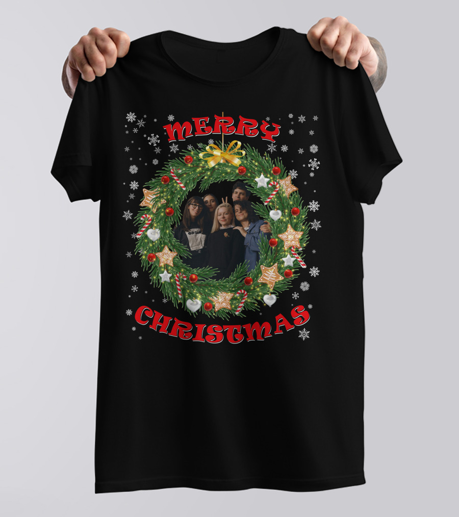 Merry Christmas Alvvays Santa Hat And Christmas Wreath T-Shirt
