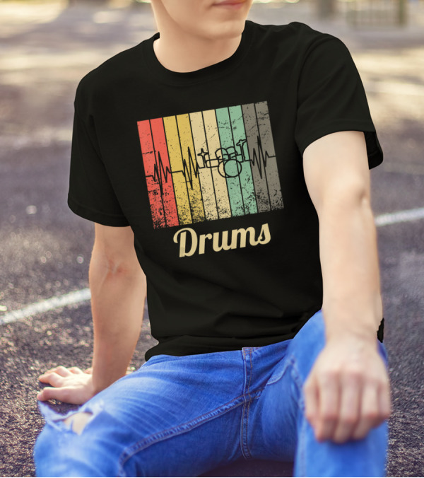 Cool Vintage Retro Drum Kit Percussion With Sound Waves T-Shirt