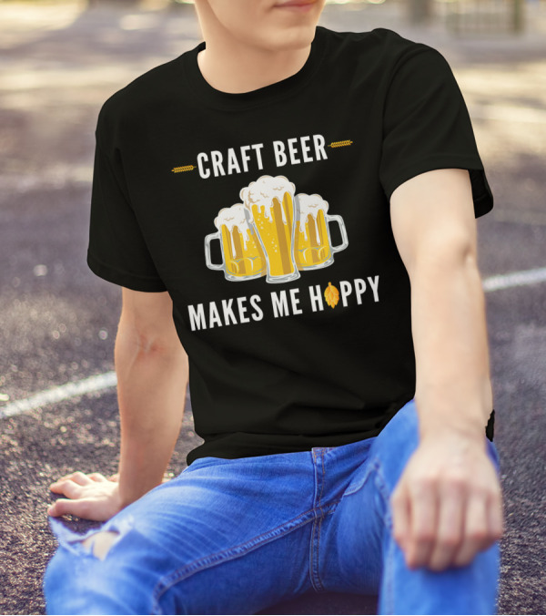 Craft Beer Makes Me Happy With Beer Mugs And Hop Image T-Shirt