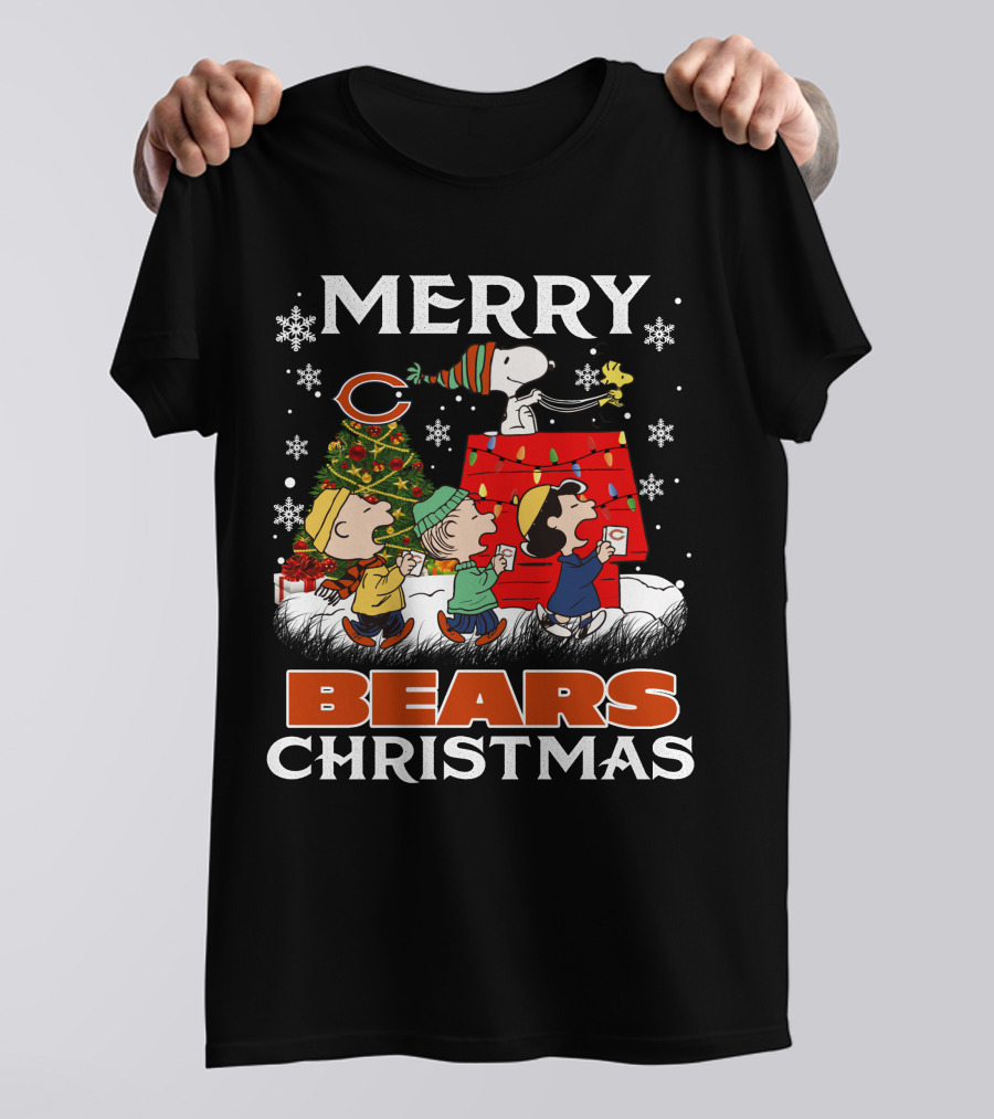 Chicago Bears Snoopy Merry Christmas Peanuts Holiday T-Shirt