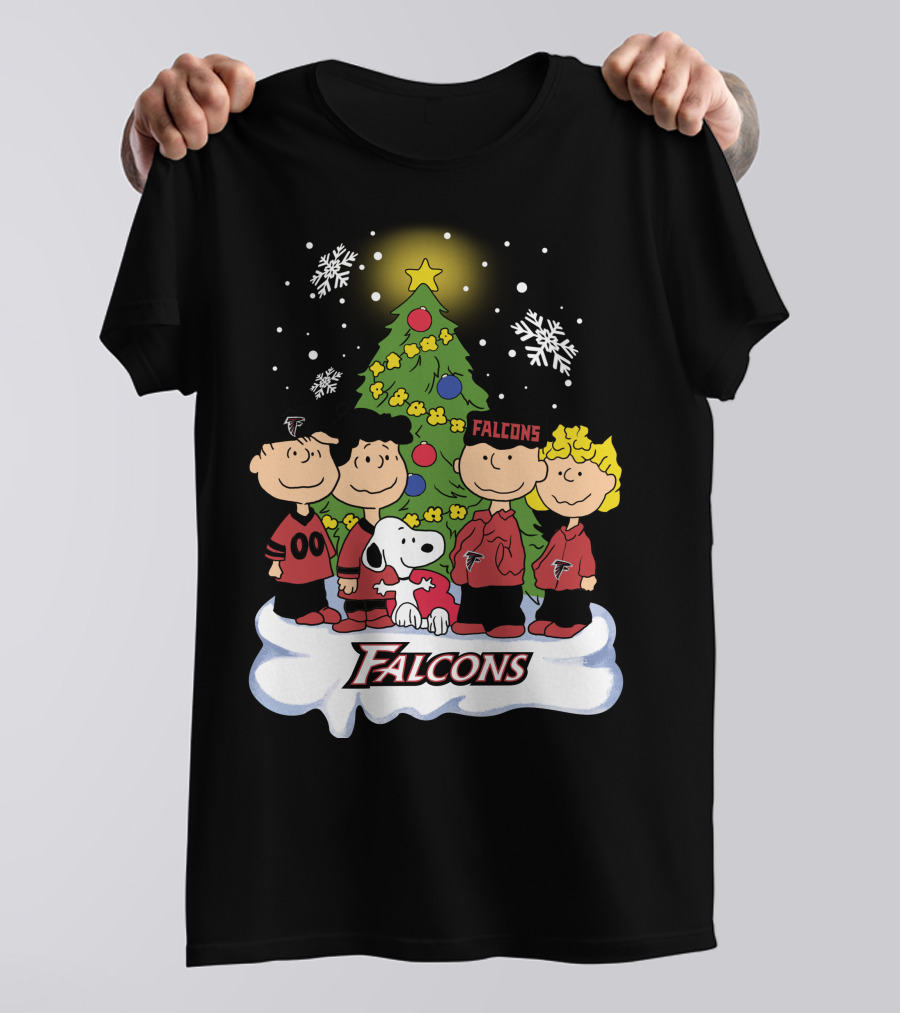 Snoopy Atlanta Falcons Christmas Peanuts Characters Snowflakes Tree T-Shirt