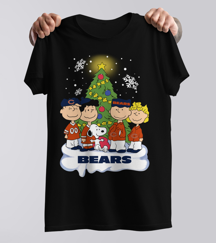 Peanuts Christmas Chicago Bears Snoopy Winter Scene T-Shirt
