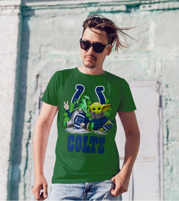 Colts St. Patrick's Day Gnome And Baby Alien Football With Clover T-Shirt