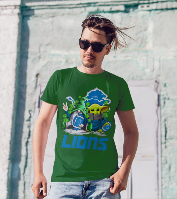 Detroit Lions St. Patrick's Day Gnome And Yoda Football T-Shirt