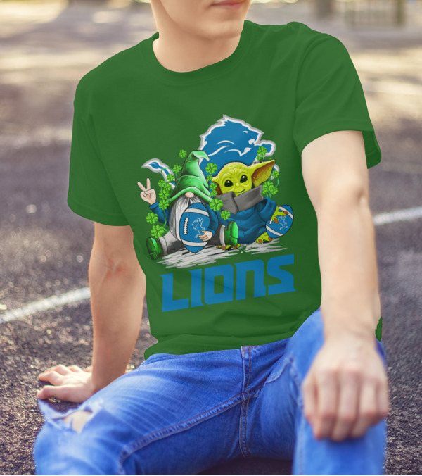 Detroit Lions St. Patrick's Day Gnome And Yoda Football T-Shirt