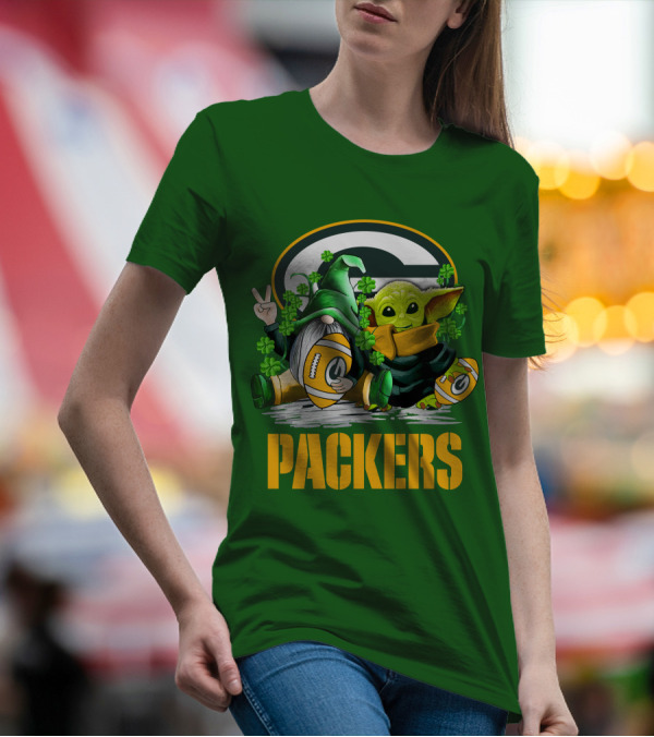 Green Bay Packers Shamrock Gnome And Alien Football St. Patrick's Day T-Shirt