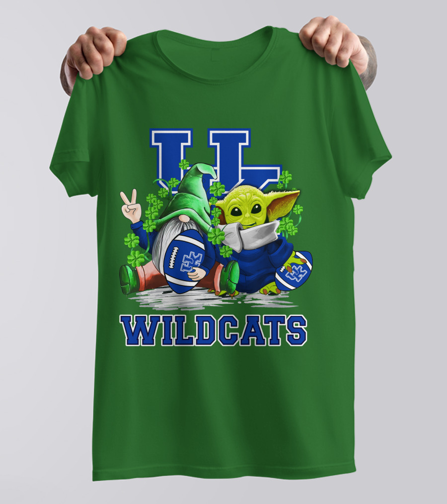 Kentucky Wildcats Football St. Patrick’s Day Shamrock Gnome And Green Alien T-Shirt