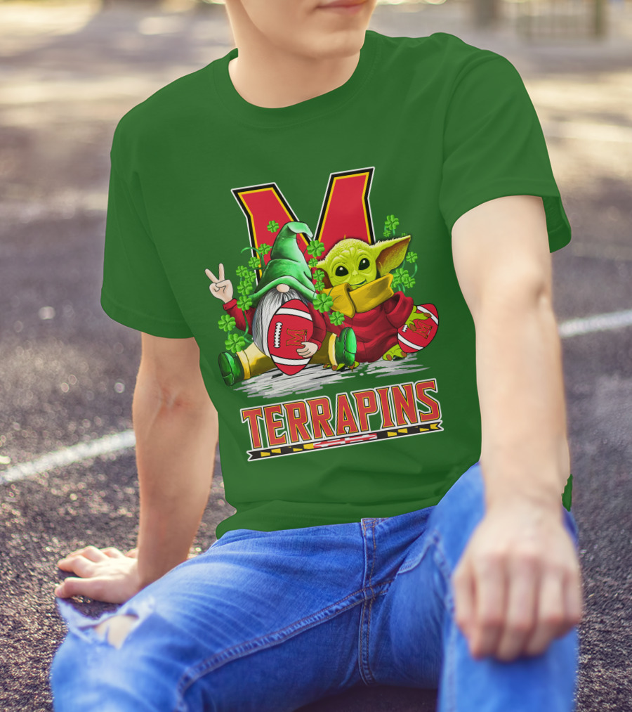 Maryland Terrapins Football St. Patrick's Day Gnome And Baby Yoda T-Shirt