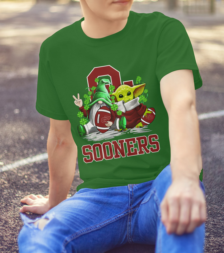 Oklahoma Sooners St. Patrick's Day Football Gnome And Alien T-Shirt