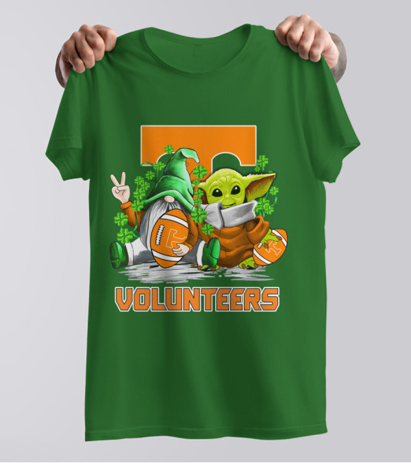 Tennessee Volunteers Football St. Patrick’s Day Gnome And Baby Alien T-Shirt