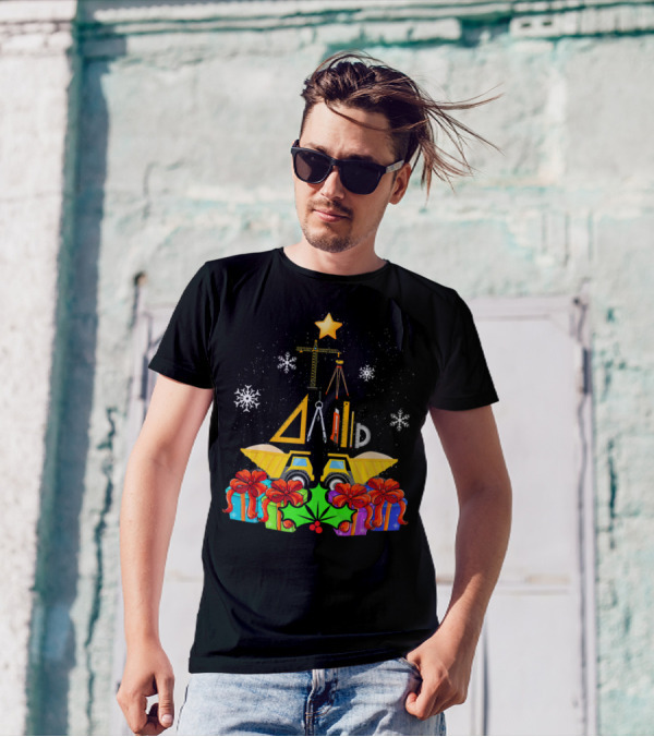 Crane Construction Engineer Christmas Tree With Snowflakes And Gift Boxes T-Shirt