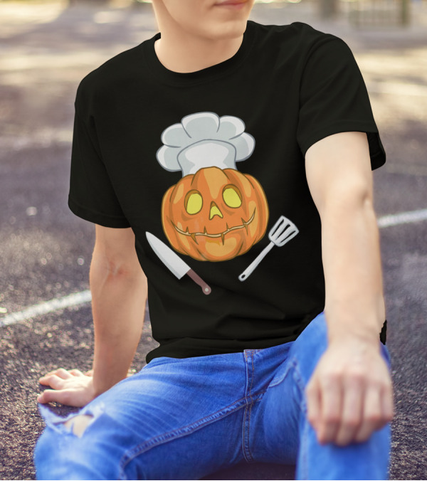 Funny Chef Halloween Pumpkin Face With Knife And Spatula T-Shirt