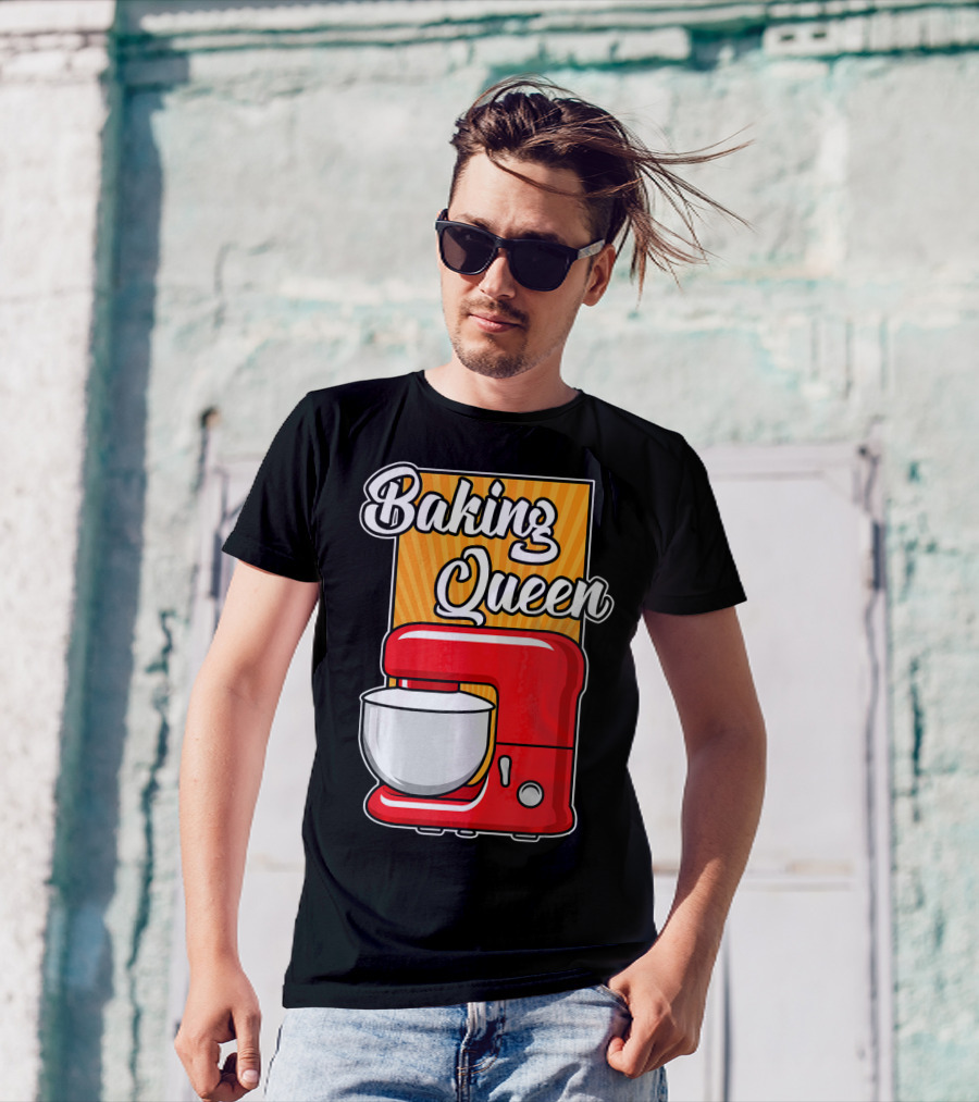 Baking Queen Mixer Retro Kitchen T-Shirt