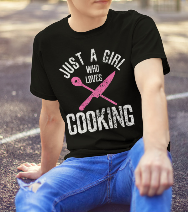 Just A Girl Who Loves Cooking Chef Heart Spoon Knife Retro T-Shirt
