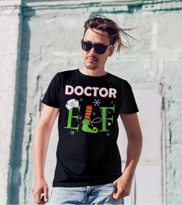 Doctor Elf Christmas Nurse Hat Stethoscope Holiday Snowflakes T-Shirt