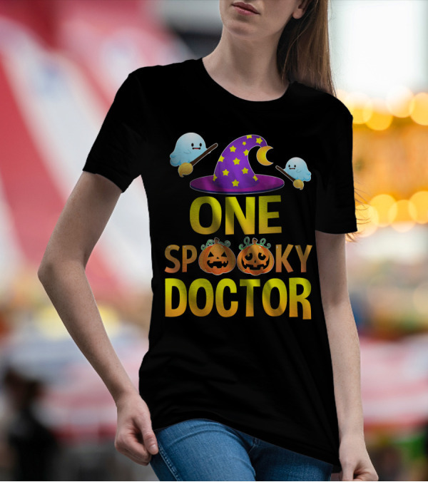 One Spooky Doctor Halloween Witch Hat Ghosts Pumpkins T-Shirt