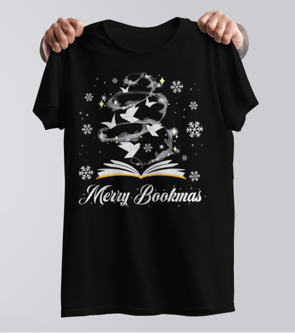 Merry Bookmas Christmas Cool Reading Snowflakes Book Tree T-Shirt