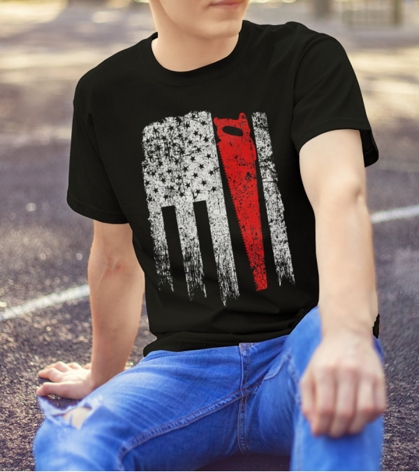Vintage USA Red White Carpenter Saw Flag Americ T-Shirt