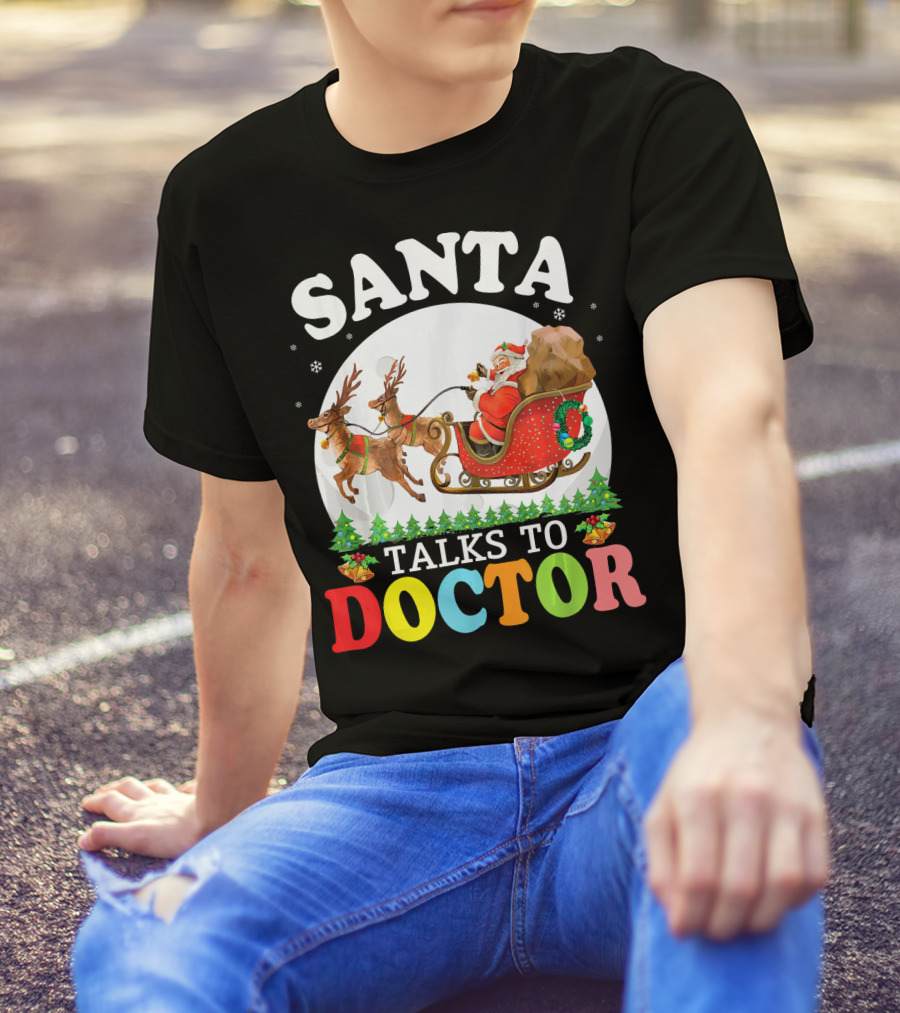 Santa Talks To Doctor With Reindeers And Snow Scene T-Shirt
