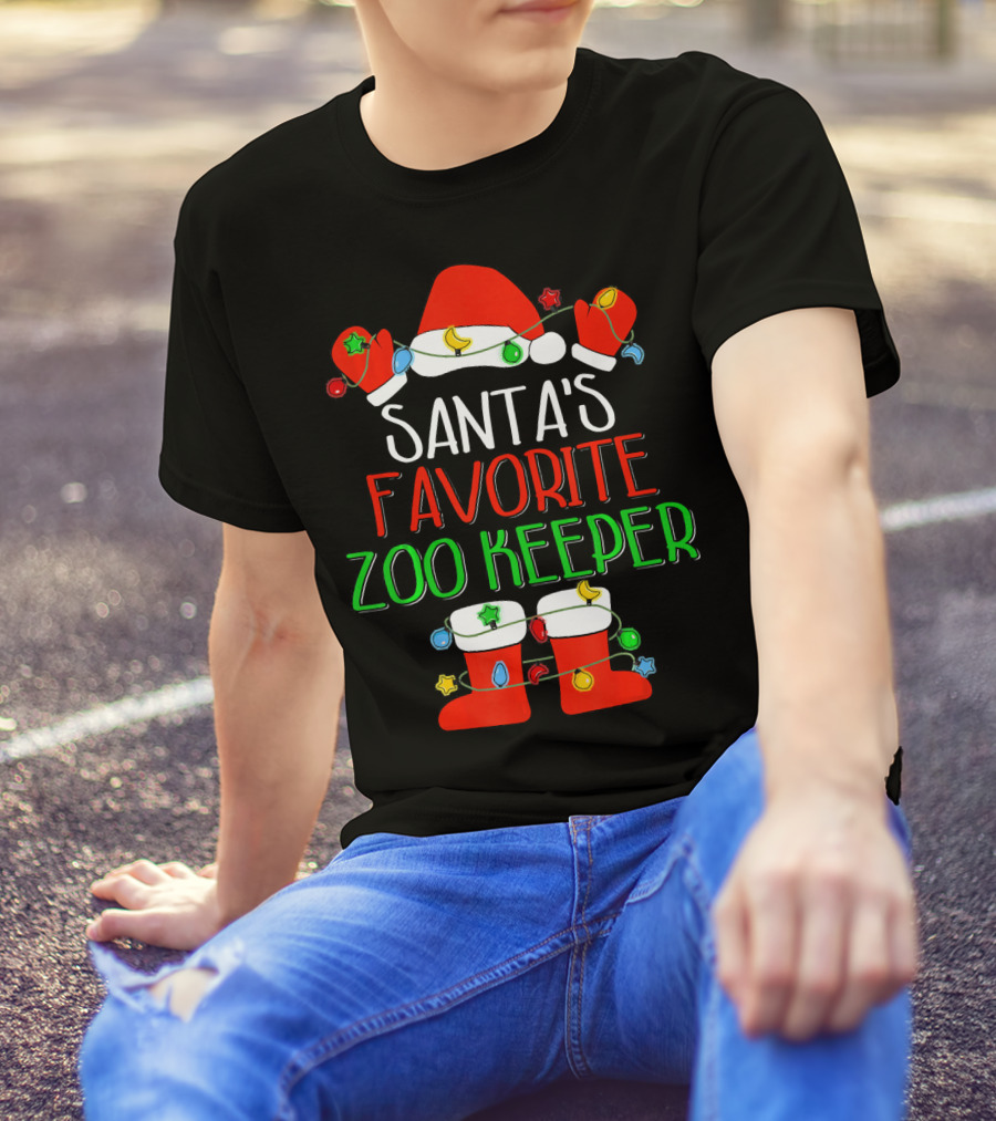 Santa's Favorite Zoo Keeper Santa Hat Christmas Holiday Lights T-Shirt
