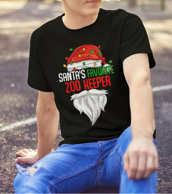 Santa's Favorite Zoo Keeper Christmas Pajamas With Santa Hat And Beard T-Shirt