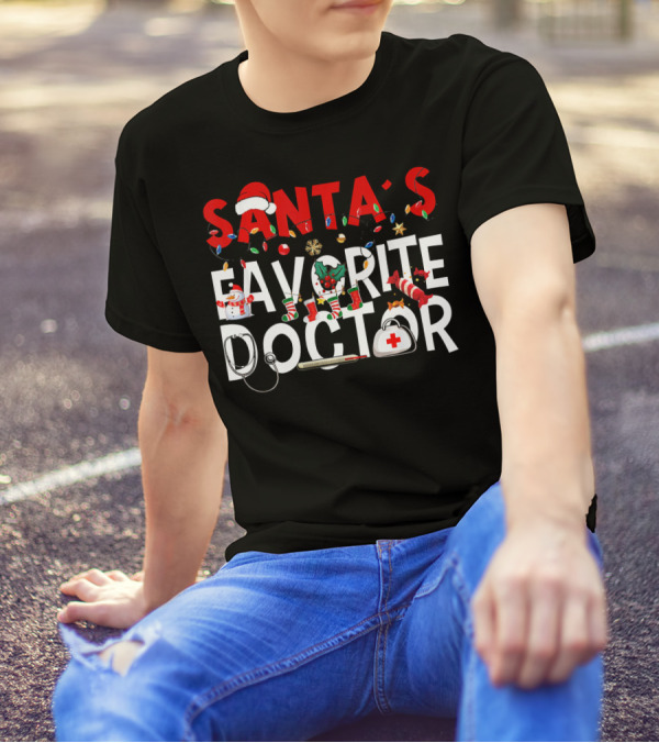Santa's Favorite Doctor Christmas Medical T-Shirt