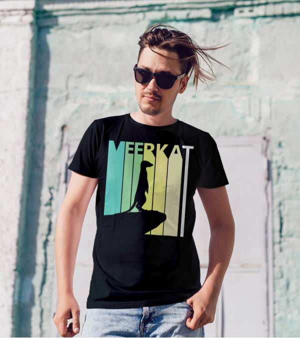 Meerkat Spirit Animal Retro Love Mee T-Shirt