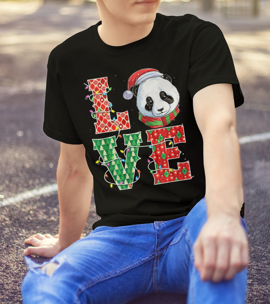 LOVE Christmas Panda Xmas Panda Love T-Shirt