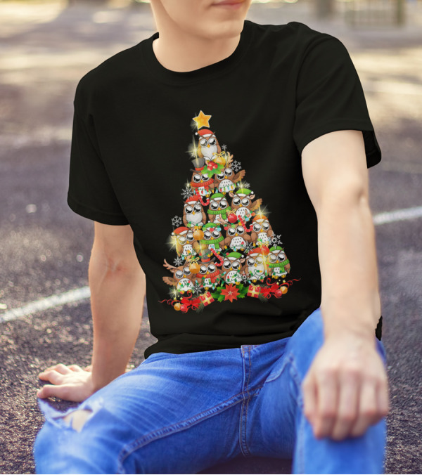 Owls Christmas Tree Funny Owl Lovers Santa Hats Stars Snowflakes T-Shirt