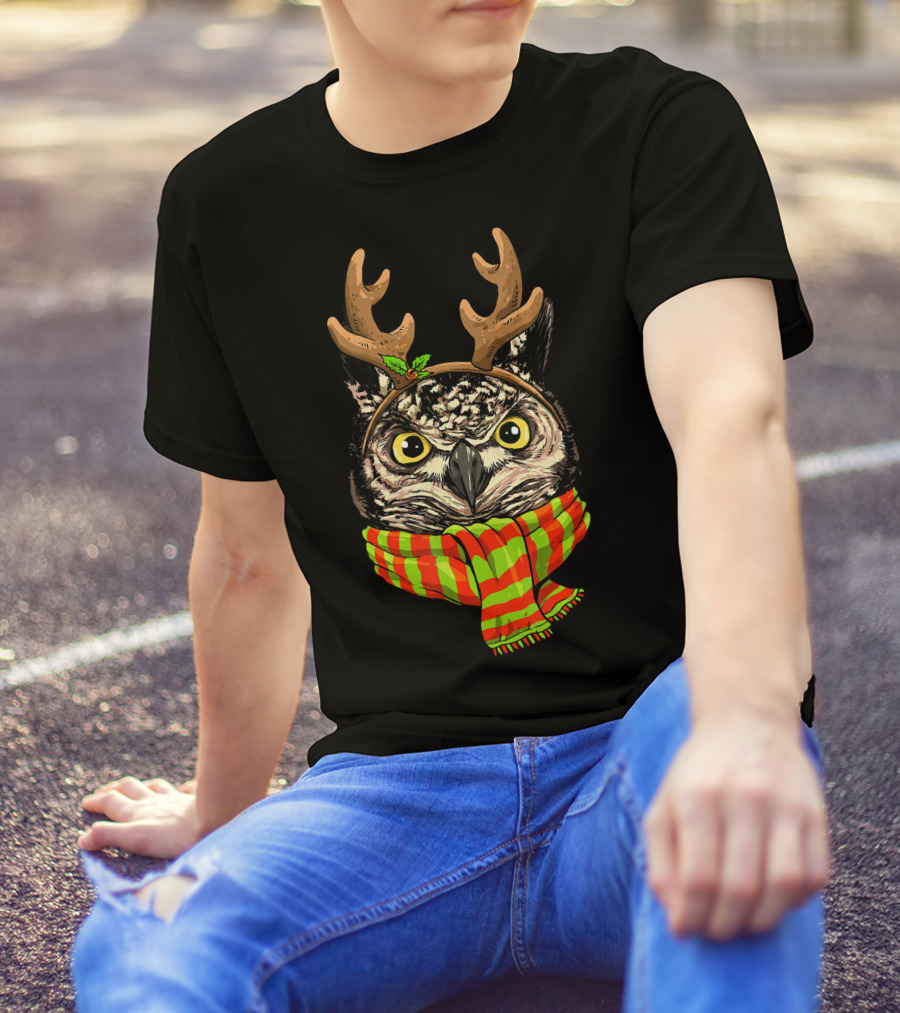 Owl With Reindeer Antlers And Christmas Scarf T-Shirt