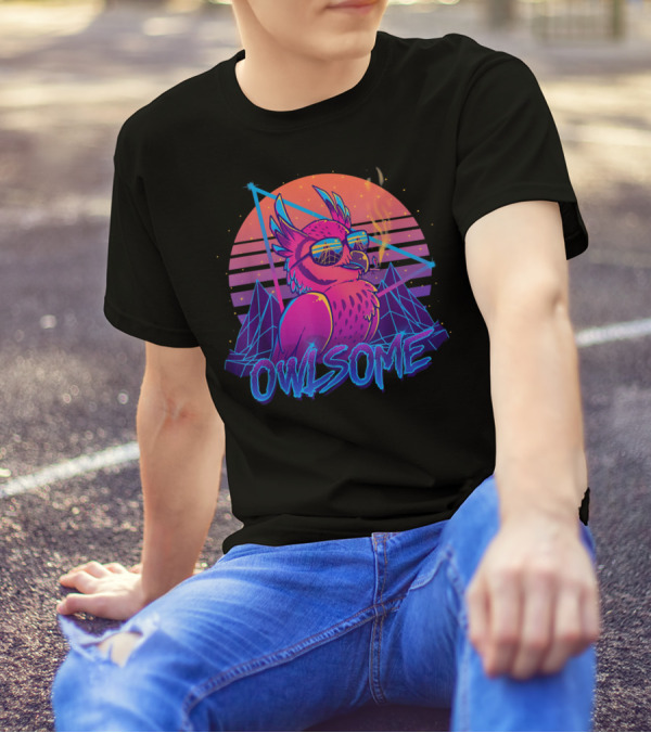 Owlsome Owl Retrowave 80s Awesome Bird With Sunglasses And Neon Sunset T-Shirt