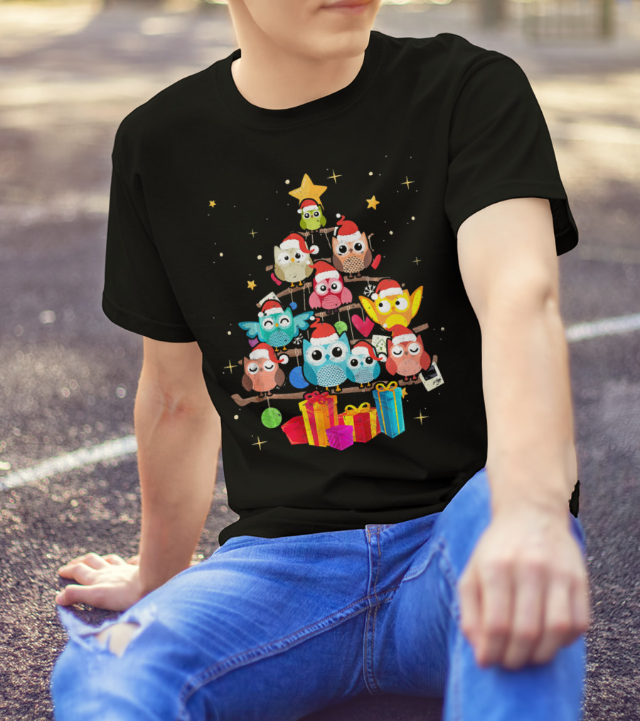 Owl Christmas Tree With Santa Hats And Gifts T-Shirt