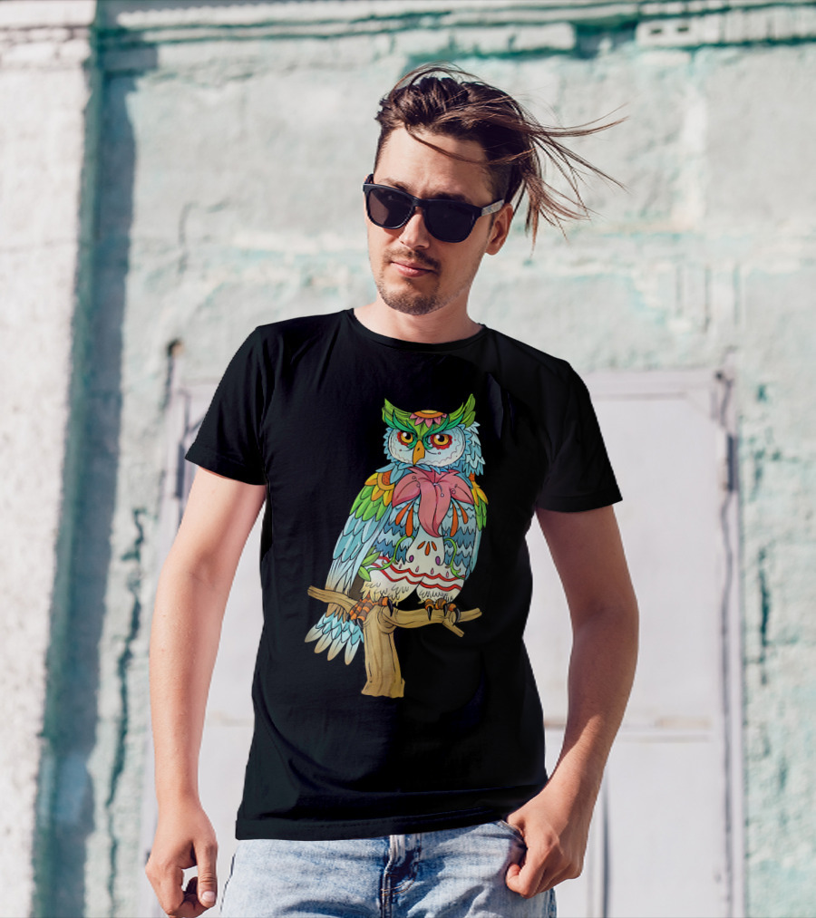 Colorful Owl Lovers Design For Girls Anim T-Shirt