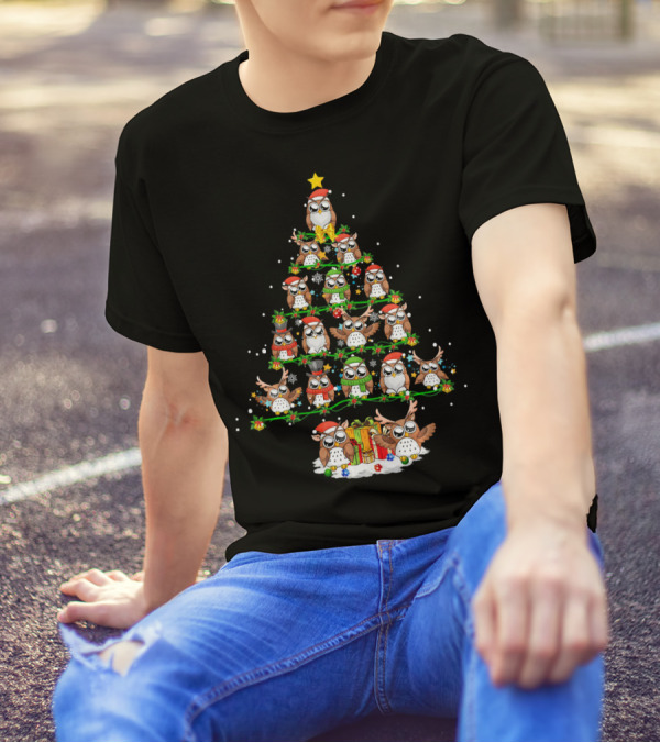 Funny Owl Bird Christmas Tree With Festive Owls T-Shirt