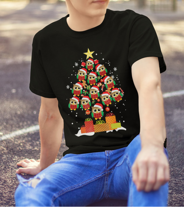 Christmas Tree Of Owls In Santa Hats For Owl Lovers T-Shirt