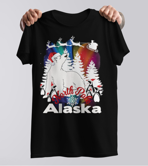 North Pole Alaska Polar Bear Penguins Christmas Scene T-Shirt