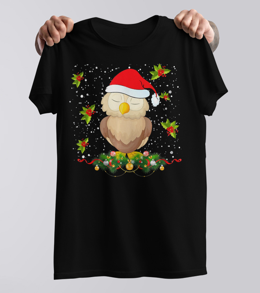 Merry Christmas Owl Santa Hat Holly Garland Snowflakes T-Shirt