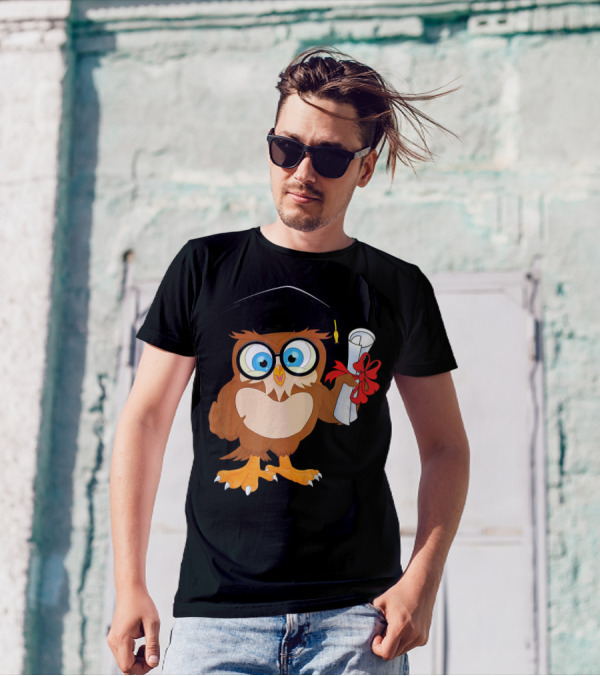 Owl Graduation Cap And Diploma Last Day T-Shirt
