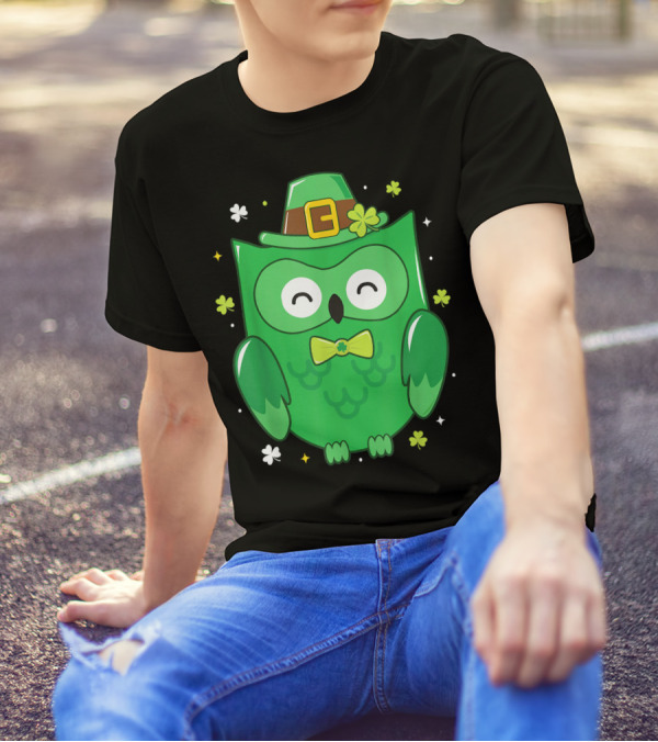 St Patricks Day Owl Funny Bird Love Shamrock Hat Bowtie T-Shirt
