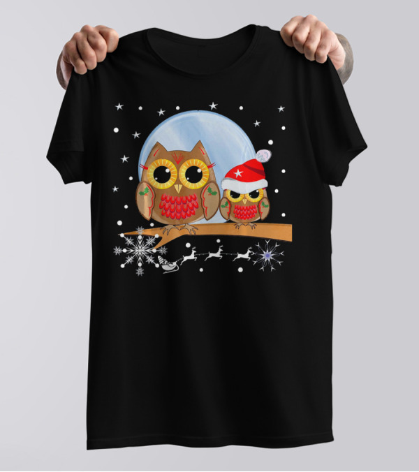 Eager Owl Awaits Christmas With Santa Hat And Snowflakes T-Shirt