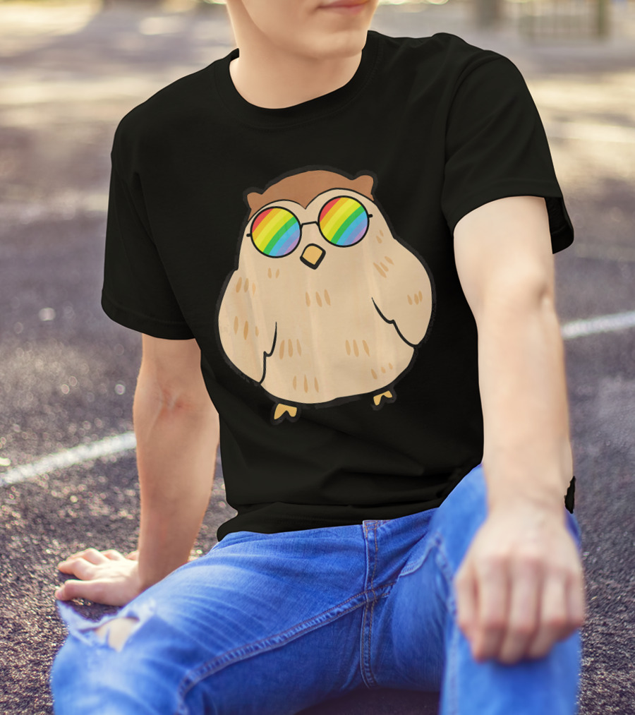 Owl In Rainbow Sunglasses Celebrating Gay Pride T-Shirt