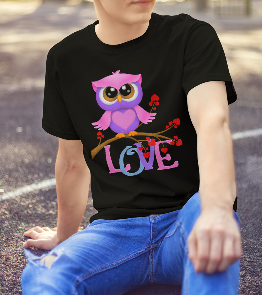 Pink Purple Owl With Hearts And Love Text T-Shirt