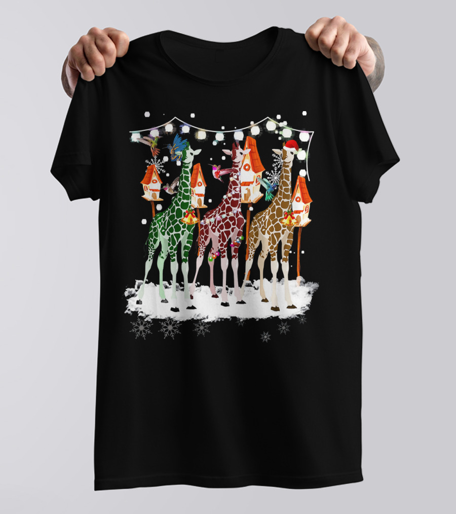 Xmas Giraffe Santa Giraffe Snow Lights Holiday Houses T-Shirt