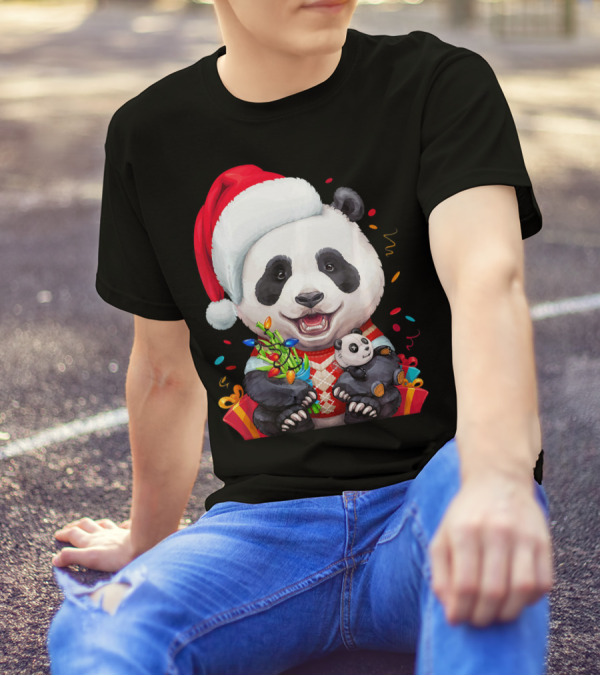 Smiling Giant Panda Bear With Christmas Lights And Santa Hat T-Shirt