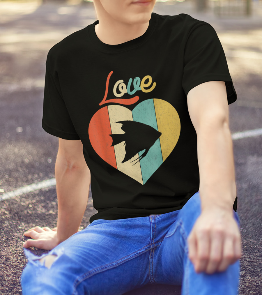 Love Heart With Angelfish Vintage Retro Stripes T-Shirt