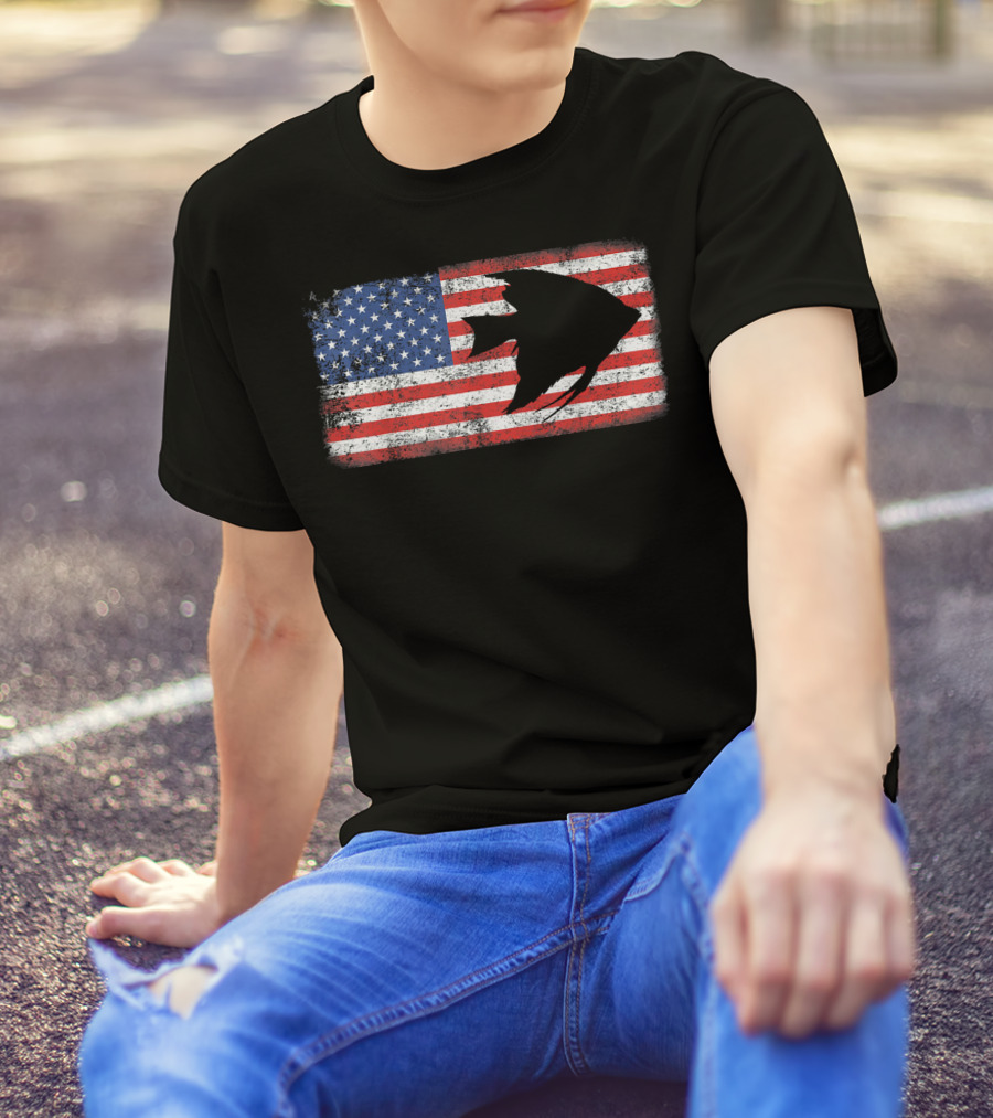 Vintage Retro American Flag Angelfish T-Shirt