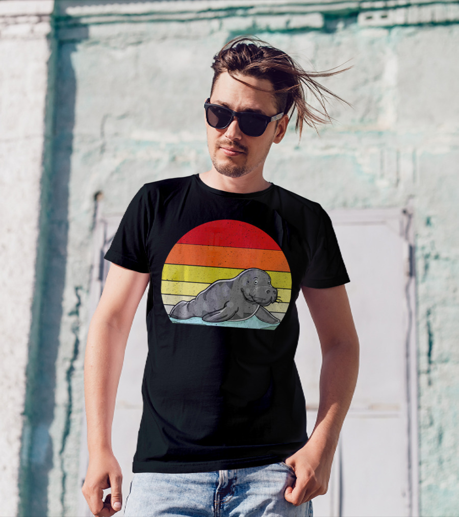 Retro Sunset Manatee Animal Lover Zookeeper T-Shirt