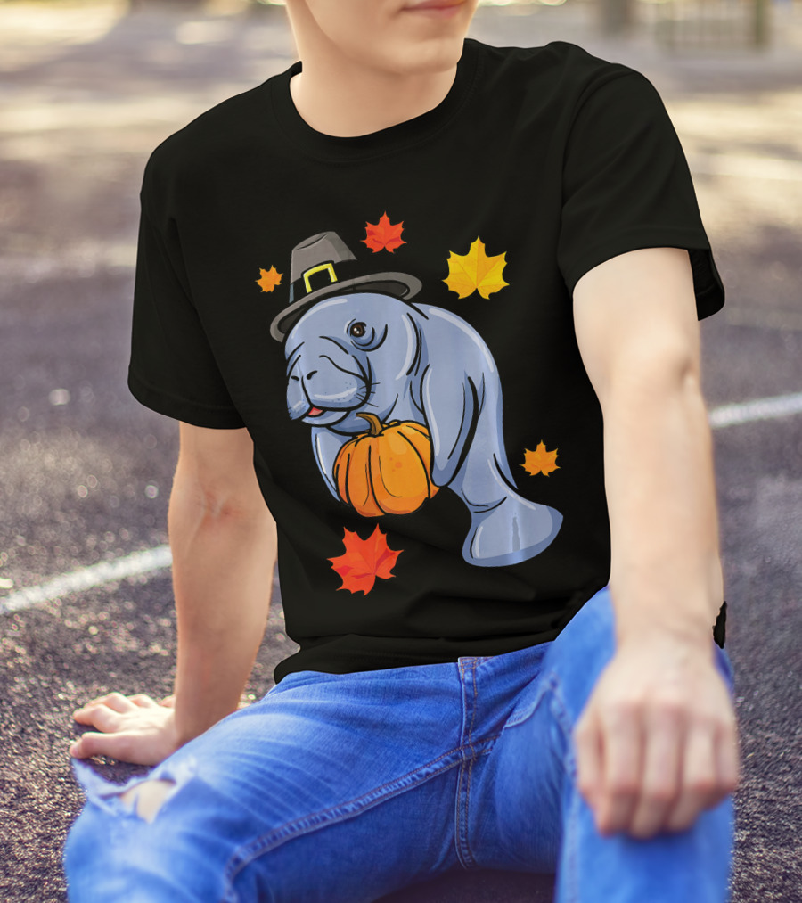 Thanksgiving Manatee Pilgrim Fall Pumpkin And Autumn Leaves T-Shirt